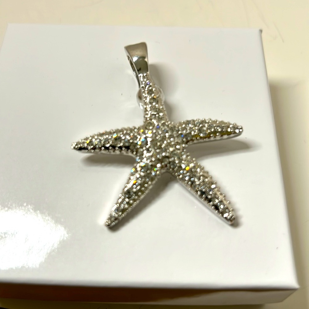 RMN vintage star fish pendant magnetic clasp silver tone clear rhineston… - Picture 2 of 5